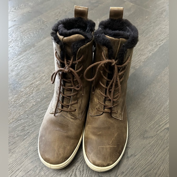 Women’s Ecco boots - Picture 1 of 6